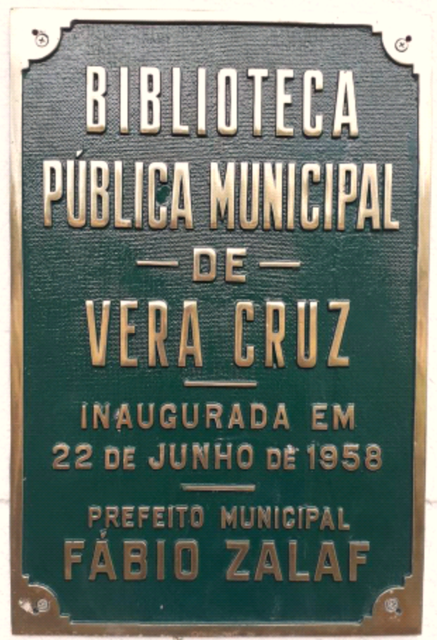 PLACA DE BRONZE FUNDIDO